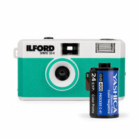 ILFORD SPRITE 35-II Kamera Gümüş & Yeşil ve YASHICA ISO 400 EXP 27 35 MM Film